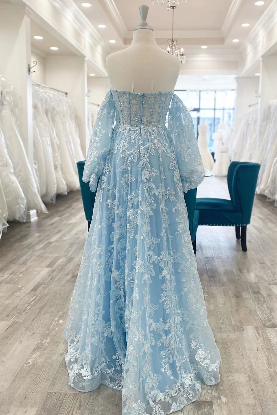 Vestido de fiesta de encaje con bustier de princesa brillante y mangas abullonadas